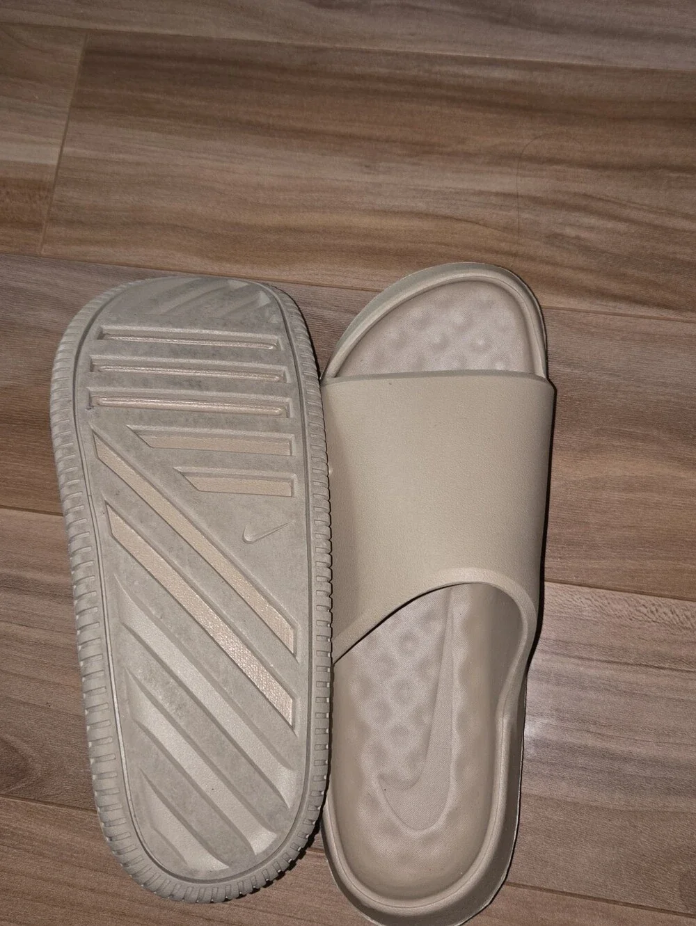 Nike Calm 2.0 slides 7Y